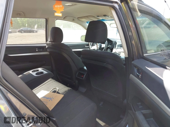 2011 Subaru Outback Premium z VIN 4S4BRBCCXB3352435, wystawiony jako IAAI lot #42176668 z przebiegiem 194 681 mil mil oraz . Historia ofert i sprzedaży dostępna na DreamBid. Obrazek 8.