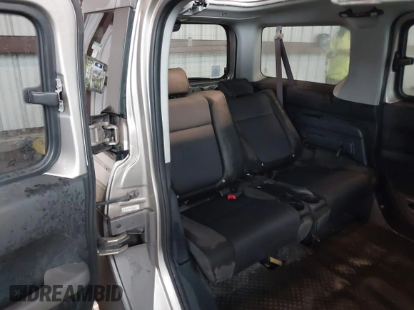 2004 Honda Element EX with VIN 5J6YH28624L015193, listed as a IAAI auction lot 42787130 with Not provided miles and . Bid and sale history available at DreamBid. Image 8.
