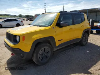 2018 Jeep Renegade Trailhawk z VIN ZACCJBCB6JPH23818, wystawiony jako Copart lot #62941835 z przebiegiem 35 981 mil mil oraz Czysty tytuł • Clean title. Historia ofert i sprzedaży dostępna na DreamBid. Obrazek 1.
