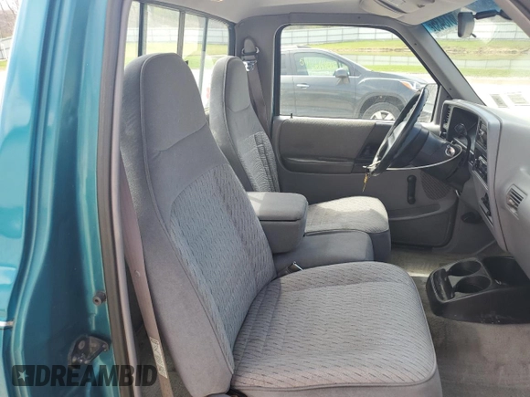 1994 Ford Ranger Splash z VIN 1FTCR11X7RTB12634, wystawiony jako Copart lot #53813435 z przebiegiem 183 609 mil mil oraz Szkoda całkowita • Salvage title. Historia ofert i sprzedaży dostępna na DreamBid. Obrazek 10.