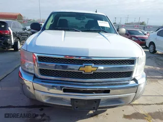 2013 Chevrolet Silverado 1500 LT with VIN 1GCRCSE08DZ166948, listed as a IAAI auction lot 41254225 with 206,541 mi miles. Bid and sale history available at carsss.com. Image 13.