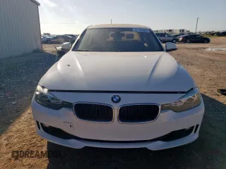 2014 BMW 3 Series 328i xDrive z VIN WBA3B5G55ENS07965, wystawiony jako Copart lot #61163635 z przebiegiem 119 036 mil mil oraz Czysty tytuł • Clean title. Historia ofert i sprzedaży dostępna na DreamBid. Obrazek 5.