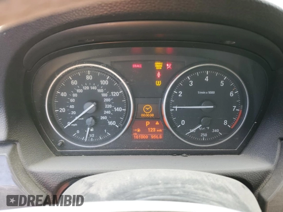 2010 BMW 3 Series 328i with VIN WBAWV1C55AP124246, listed as a Copart auction lot 80397364 with 161,009 mi miles and Non Repairable. Bid and sale history available at carsss.com. Image 9.