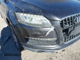 2010 Audi Q7 Premium Plus with VIN WA1LYAFE7AD003383, listed as a IAAI auction lot 41346755 with 264,576 mi miles and . Bid and sale history available at DreamBid. Image 6.