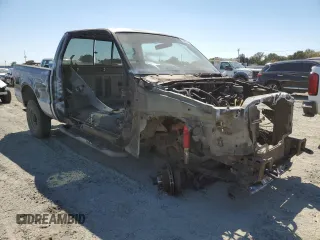 2003 Ford F-250 XL with VIN 1FTNX21L33EB76893, listed as a Copart auction lot 72042344 with Not Provided miles and Non Repairable. Bid and sale history available at DreamBid. Image 4.