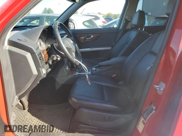 2011 Mercedes-Benz GLK 350 with VIN WDCGG8HB4BF568115, listed as a Copart auction lot 69612404 with 141,035 mi miles and Salvage Title. Bid and sale history available at DreamBid. Image 7.