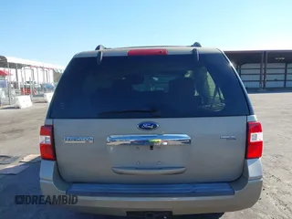 2008 Ford Expedition SSV with VIN 1FMFU15558LA15589, listed as a IAAI auction lot 41780500 with 207,045 mi miles and . Bid and sale history available at DreamBid. Image 16.