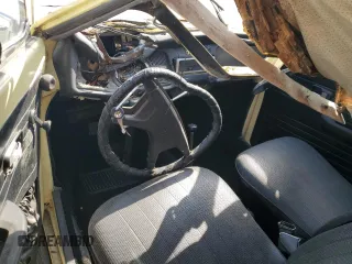 1972 Volkswagen Beetle with VIN 1522360640, listed as a Copart auction lot 50975555 with Not Provided miles and Salvage Title. Bid and sale history available at DreamBid. Image 8.