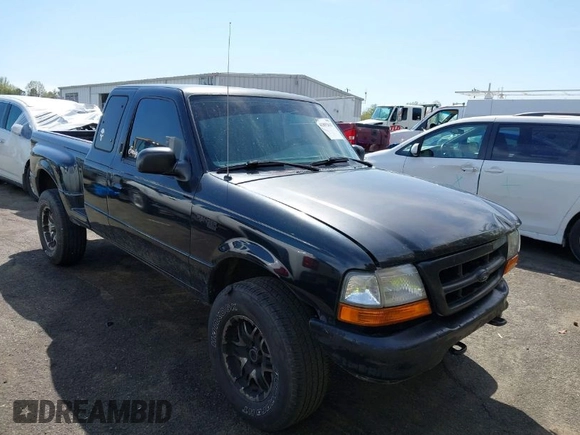 1999 Ford Ranger XL with VIN 1FTZR15V3XPB55652, listed as a IAAI auction lot 41892631 with 238,995 mi miles. Bid and sale history available at carsss.com. Image 1.