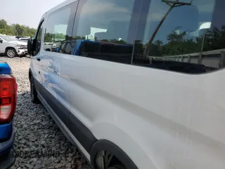 2023 Ford Transit Passenger XL with VIN 1FBAX2Y85PKB44264, listed as a Copart auction lot 52233154 with 2,537 mi miles and Salvage Title. Bid and sale history available at carsss.com. Image 2.