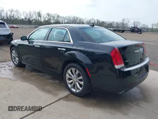 2018 Chrysler 300 Limited with VIN 2C3CCAKG1JH199016, listed as a IAAI auction lot 42065891 with 85,547 mi miles. Bid and sale history available at carsss.com. Image 3.