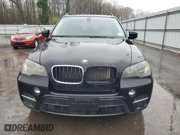 2011 BMW X5 35i with VIN 5UXZV4C50BL402804, listed as a Copart auction lot 51707735 with 118,209 mi miles and Clean Title. Bid and sale history available at carsss.com. Image 5.