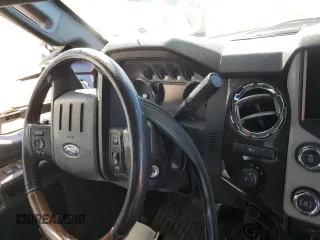 2013 Ford F-250 XL z VIN 1FT7W2B63DEA80185, wystawiony jako Copart lot #47149325 z przebiegiem Nie podano mil oraz Szkoda całkowita • Salvage title. Historia ofert i sprzedaży dostępna na DreamBid. Obrazek 9.