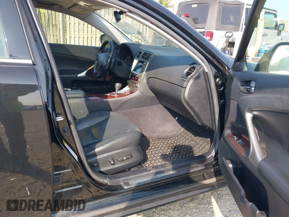 2008 Lexus IS 350 with VIN JTHBE262X85017335, listed as a IAAI auction lot 42484517 with 225,084 mi miles and . Bid and sale history available at DreamBid. Image 5.