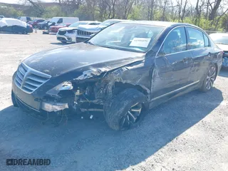 2013 Hyundai Genesis 5.0L R-Spec with VIN KMHGC4DH4DU225996, listed as a IAAI auction lot 41996696 with 184,219 mi miles. Bid and sale history available at carsss.com. Image 17.