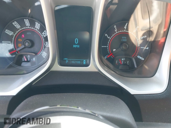 2010 Chevrolet Camaro 2LT z VIN 2G1FC1EV8A9183238, wystawiony jako IAAI lot #42547339 z przebiegiem 162 108 mil mil oraz . Historia ofert i sprzedaży dostępna na DreamBid. Obrazek 7.