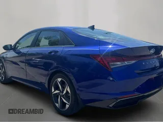 2023 Hyundai Elantra Limited z VIN KMHLN4AJ3PU049110, wystawiony jako Copart lot #57186765 z przebiegiem 146 557 mil mil oraz Czysty tytuł • Clean title. Historia ofert i sprzedaży dostępna na DreamBid. Obrazek 3.