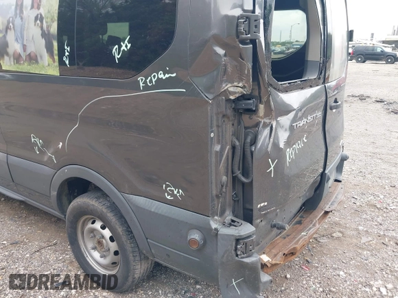 2016 Ford Transit XL z VIN 1FBZX2YM3GKB21517, wystawiony jako IAAI lot #42257881 z przebiegiem 127 237 mil mil oraz . Historia ofert i sprzedaży dostępna na DreamBid. Obrazek 6.