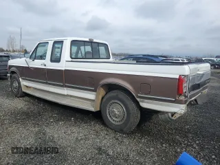 1993 Ford F-250 with VIN 1FTHX25M9PKB72693, listed as a Copart auction lot 43287175 with 109,292 mi miles and Salvage Title. Bid and sale history available at carsss.com. Image 2.