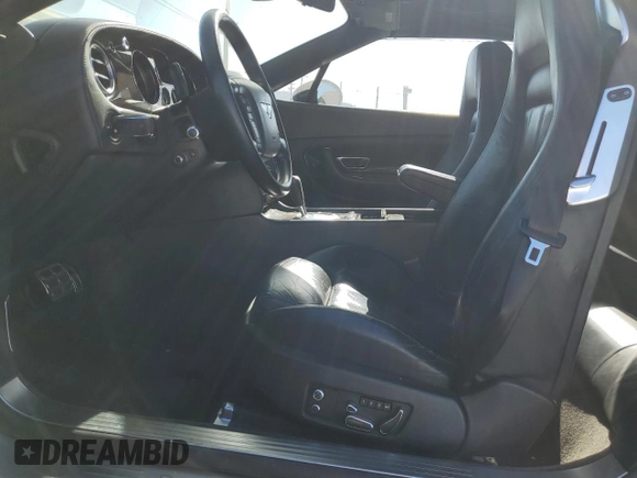 2007 Bentley Continental GT z VIN SCBDR33W17C050619, wystawiony jako Copart lot #84768364 z przebiegiem 248 389 mil mil oraz Szkoda całkowita • Salvage title. Historia ofert i sprzedaży dostępna na DreamBid. Obrazek 7.