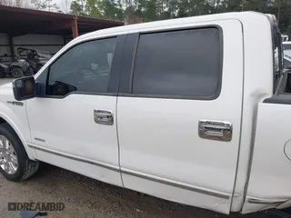 2013 Ford F-150 XL with VIN 1FTFW1CT1DFB27539, listed as a IAAI auction lot 41524711 with 210,664 mi miles. Bid and sale history available at carsss.com. Image 14.