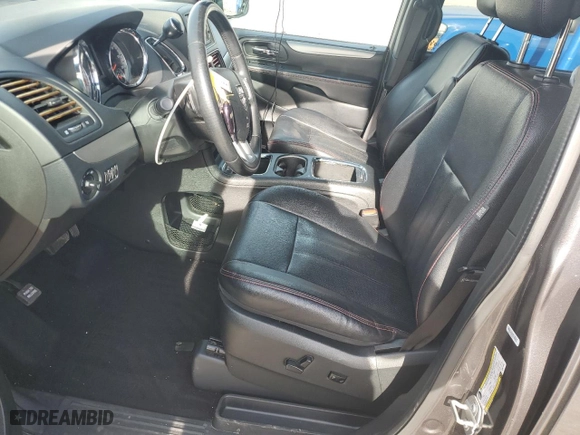 2019 Dodge Grand Caravan GT with VIN 2C4RDGEG0KR571006, listed as a Copart auction lot 45952225 with 123,610 mi miles and Salvage Title. Bid and sale history available at carsss.com. Image 7.