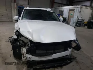 2023 Volvo XC40 Plus Bright Theme with VIN YV4L12UN0P2932870, listed as a Copart auction lot 82543304 with 21,024 mi miles and Salvage Title. Bid and sale history available at DreamBid. Image 5.