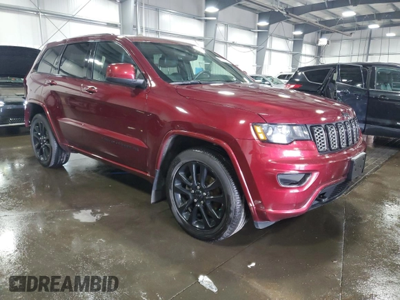 2018 Jeep Grand Cherokee Upland with VIN 1C4RJFAG0JC305467, listed as a Copart auction lot 49789965 with 104,761 mi miles and Salvage title. Bid and sale history available at DreamBid. Image 4.