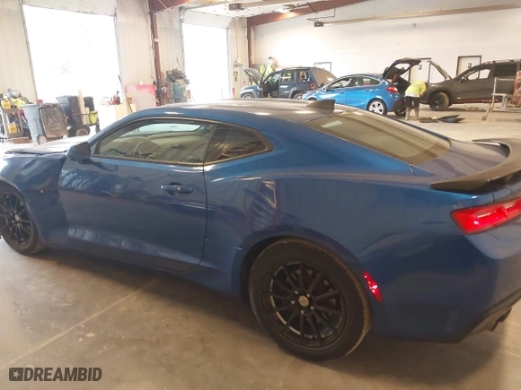 2016 Chevrolet Camaro 2LT with VIN 1G1FD1RS4G0189165, listed as a IAAI auction lot 41841175 with 67,564 mi miles. Bid and sale history available at carsss.com. Image 14.