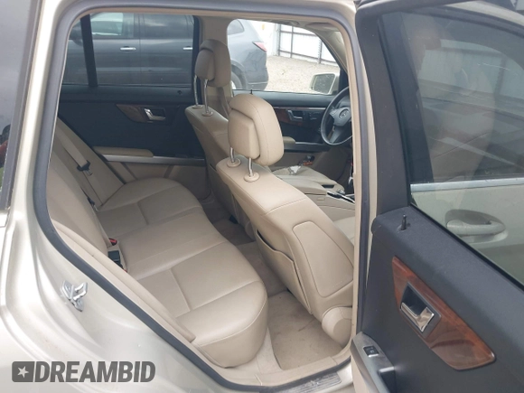 2011 Mercedes-Benz GLK 350 with VIN WDCGG5GBXBF596646, listed as a IAAI auction lot 42247967 with 209,512 mi miles and . Bid and sale history available at DreamBid. Image 8.