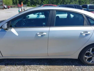 2021 Kia Forte LXS with VIN 3KPF24AD3ME353116, listed as a IAAI auction lot 42194222 with 62,111 mi miles and . Bid and sale history available at DreamBid. Image 14.
