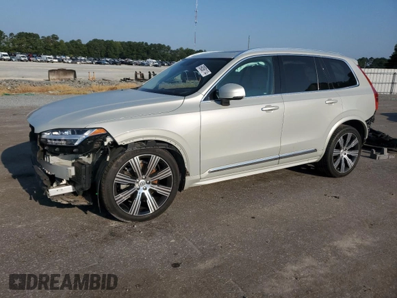 2021 Volvo XC90 Inscription with VIN YV4A221L0M1696729, listed as a Copart auction lot 69058114 with 67,978 mi miles and Salvage title. Bid and sale history available at DreamBid. Image 1.