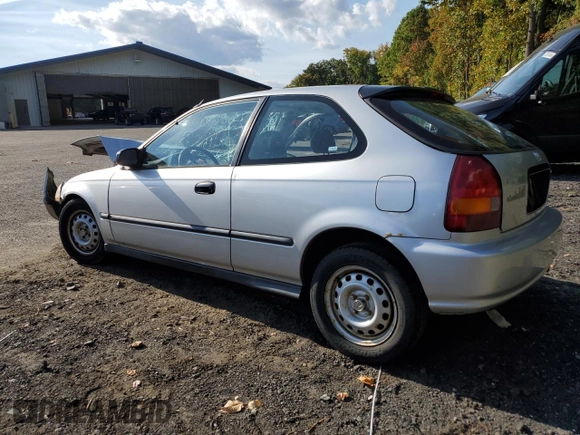 1998 Honda Civic CX with VIN 2HGEJ6427WH121499, listed as a Copart auction lot 73657704 with 101,999 mi miles and Salvage Title. Bid and sale history available at DreamBid. Image 2.