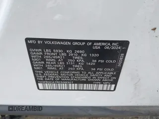 2024 Volkswagen Atlas SEL Premium R-Line with VIN 1V2FR2CA7RC598307, listed as a IAAI auction lot 42326908 with 16,792 mi miles and . Bid and sale history available at DreamBid. Image 9.