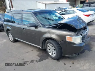 2011 Ford Flex SE with VIN 2FMGK5BC1BBD24309, listed as a IAAI auction lot 41483020 with 1 mi miles. Bid and sale history available at carsss.com. Image 1.