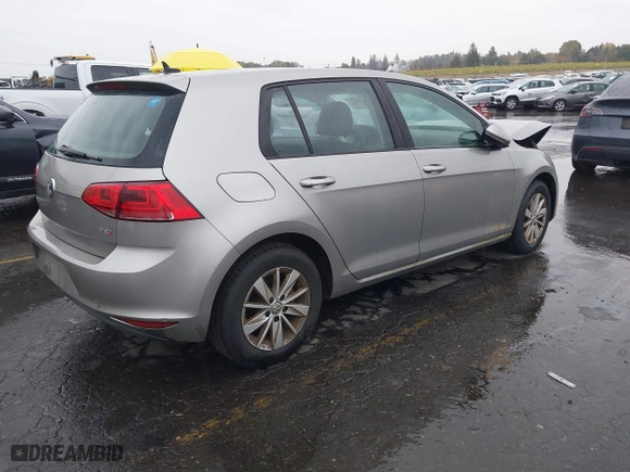 2015 Volkswagen Golf TSI SEL with VIN 3VW217AU5FM057121, listed as a IAAI auction lot 40735047 with 84,185 mi miles. Bid and sale history available at carsss.com. Image 4.