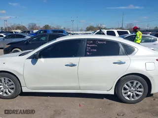 2013 Nissan Altima 2.5 SL with VIN 1N4AL3AP4DC116143, listed as a IAAI auction lot 41645370 with 183,804 mi miles. Bid and sale history available at carsss.com. Image 14.