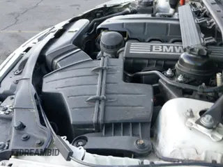 2010 BMW 3 Series 328i с VIN WBAPH7G55ANM49709, выставлен на аукционе IAAI как лот 43208097 с пробегом 188 730 миль миль и . История ставок и продаж доступна на DreamBid. Изображение 12.