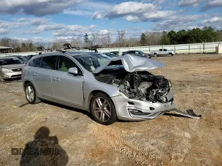 2015 Volvo V60 T5 Drive-E Premier Plus with VIN YV140MEC3F1187632, listed as a Copart auction lot 86790364 with 141,046 mi miles and Salvage Title. Bid and sale history available at carsss.com. Image 12.