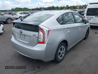 2013 Toyota Prius One with VIN JTDKN3DUXD5550436, listed as a IAAI auction lot 42065147 with 184,759 mi miles. Bid and sale history available at carsss.com. Image 4.