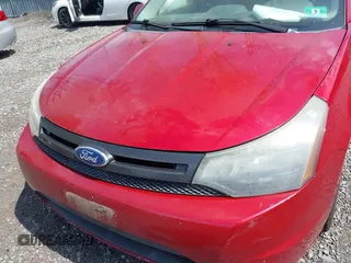 2011 Ford Focus SES with VIN 1FAHP3GN5BW139631, listed as a IAAI auction lot 42146929 with 295,903 mi miles. Bid and sale history available at carsss.com. Image 6.