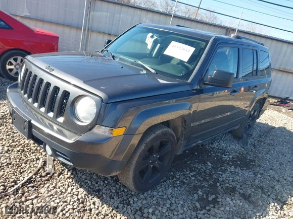 2014 Jeep Patriot Sport with VIN 1C4NJPBA0ED758437, listed as a IAAI auction lot 41532633 with 138,572 mi miles. Bid and sale history available at carsss.com. Image 17.