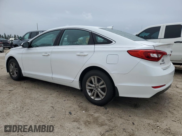 2015 Hyundai Sonata SE z VIN 5NPE24AF2FH232783, wystawiony jako Copart lot #59675925 z przebiegiem 100 748 mil mil oraz Czysty tytuł • Clean title. Historia ofert i sprzedaży dostępna na DreamBid. Obrazek 2.