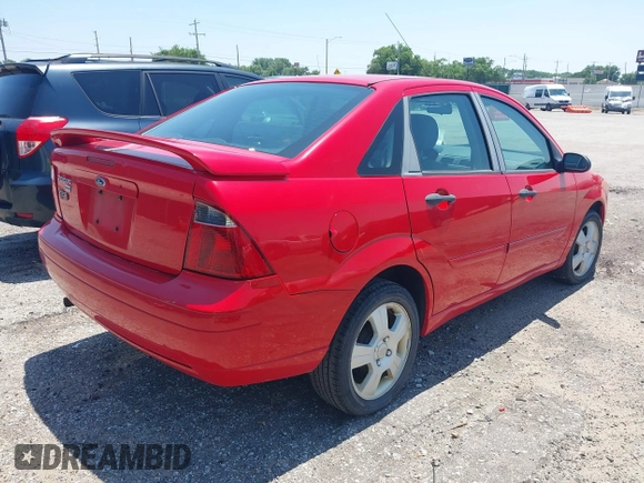 2007 Ford Focus S с VIN 1FAHP34N67W196187, выставлен на аукционе IAAI как лот 42461375 с пробегом 211 416 миль миль и . История ставок и продаж доступна на DreamBid. Изображение 4.