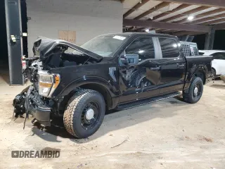 2022 Ford F-150 z VIN 1FTFW1P8XNKE89979, wystawiony jako Copart lot #88267945 z przebiegiem 22 046 mil mil oraz Szkoda całkowita • Salvage title. Historia ofert i sprzedaży dostępna na DreamBid. Obrazek 1.