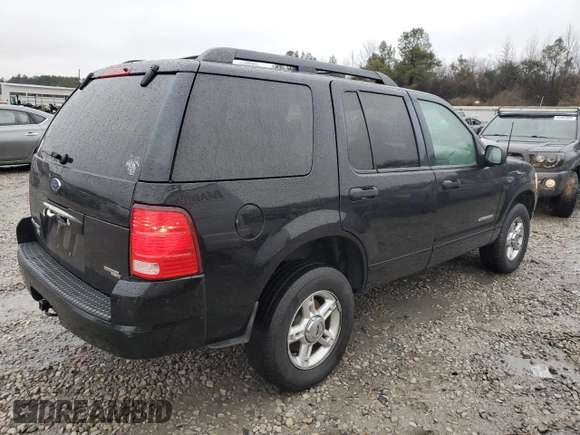 2005 Ford Explorer XLT with VIN 1FMZU63K35UA11887, listed as a Copart auction lot 45007395 with 275,405 mi miles and Salvage title. Bid and sale history available at DreamBid. Image 3.