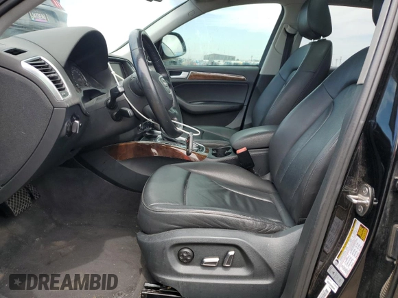 2015 Audi Q5 Premium Plus z VIN WA1LFAFP6FA067124, wystawiony jako Copart lot #55306975 z przebiegiem 115 549 mil mil oraz Szkoda całkowita • Salvage title. Historia ofert i sprzedaży dostępna na DreamBid. Obrazek 7.