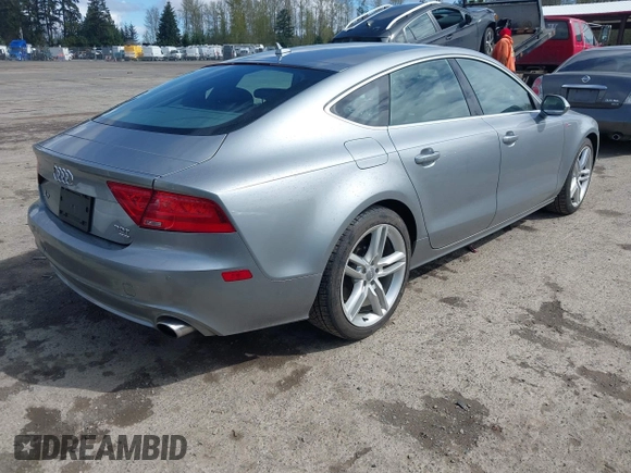 2014 Audi A7 Premium Plus z VIN WAUWGAFC4EN160144, wystawiony jako IAAI lot #41970181 z przebiegiem 118 761 mil mil oraz . Historia ofert i sprzedaży dostępna na DreamBid. Obrazek 4.
