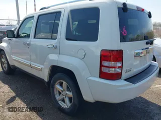 2008 Jeep Liberty Limited with VIN 1J8GN58K08W158293, listed as a IAAI auction lot 41991196 with 183,329 mi miles and . Bid and sale history available at carsss.com. Image 3.