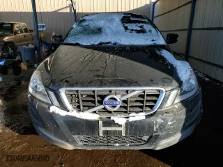 2013 Volvo XC60 T6 with VIN YV4902DZ5D2445725, listed as a Copart auction lot 41886585 with 96,094 mi miles and Salvage Title. Bid and sale history available at carsss.com. Image 5.